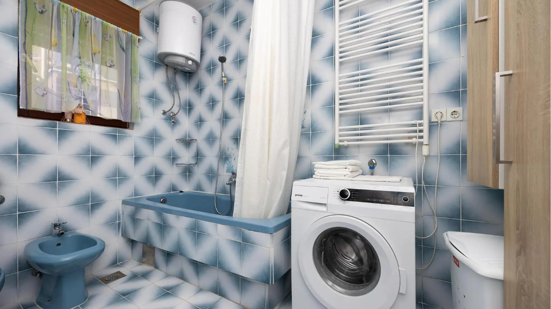Beautiful Apartment In Trogir With Wifi 0*,  Croatia