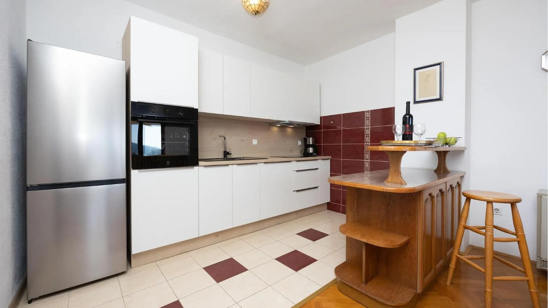 Beautiful Apartment In Trogir With Wifi